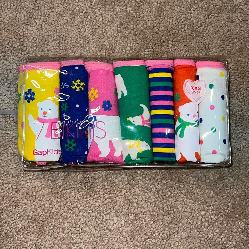 GAP KIDS Toddler Bikini Briefs NWT